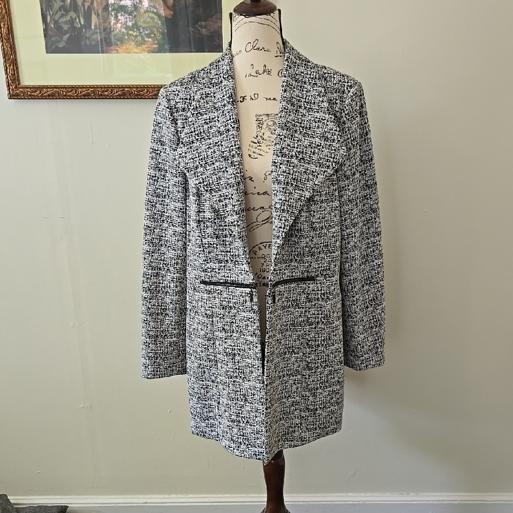 Kasper Women's Black and White Tweed Jacket